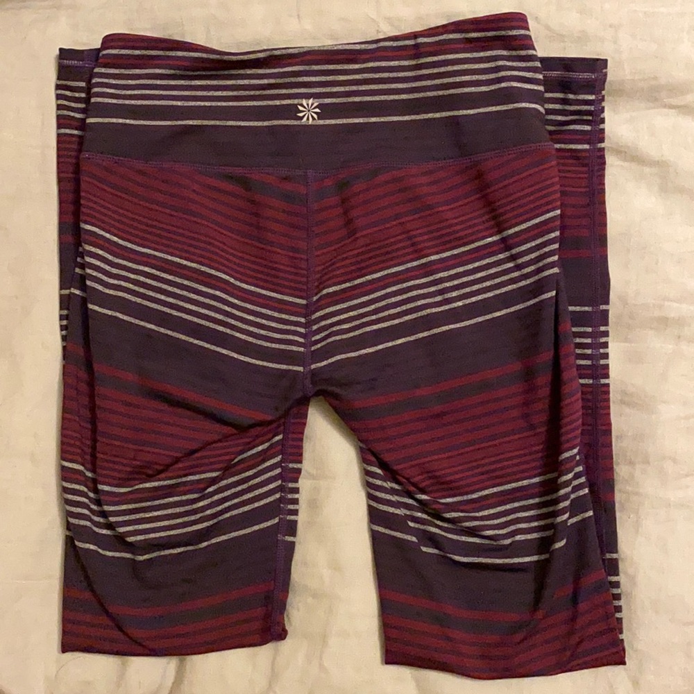 EUC 🧘‍♀️ pants!